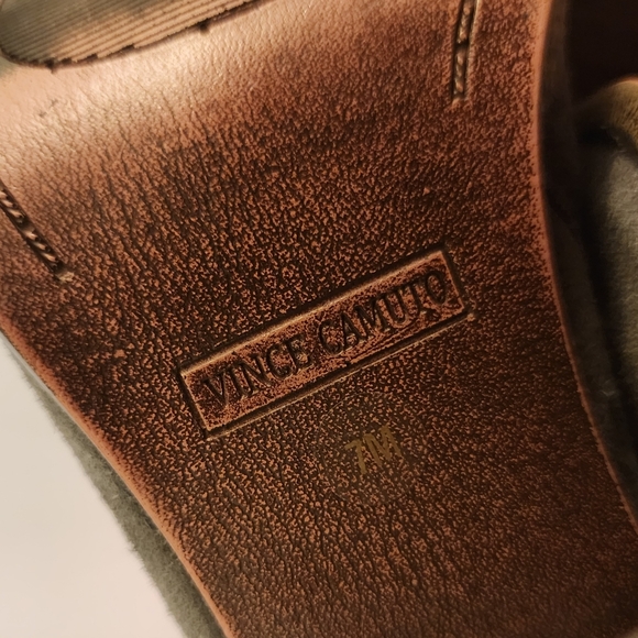 Vince Camuto Grey Lazer Cut Side Zip Booties Ankle Boots Women's Size 7 M EUC - Picture 11 of 11